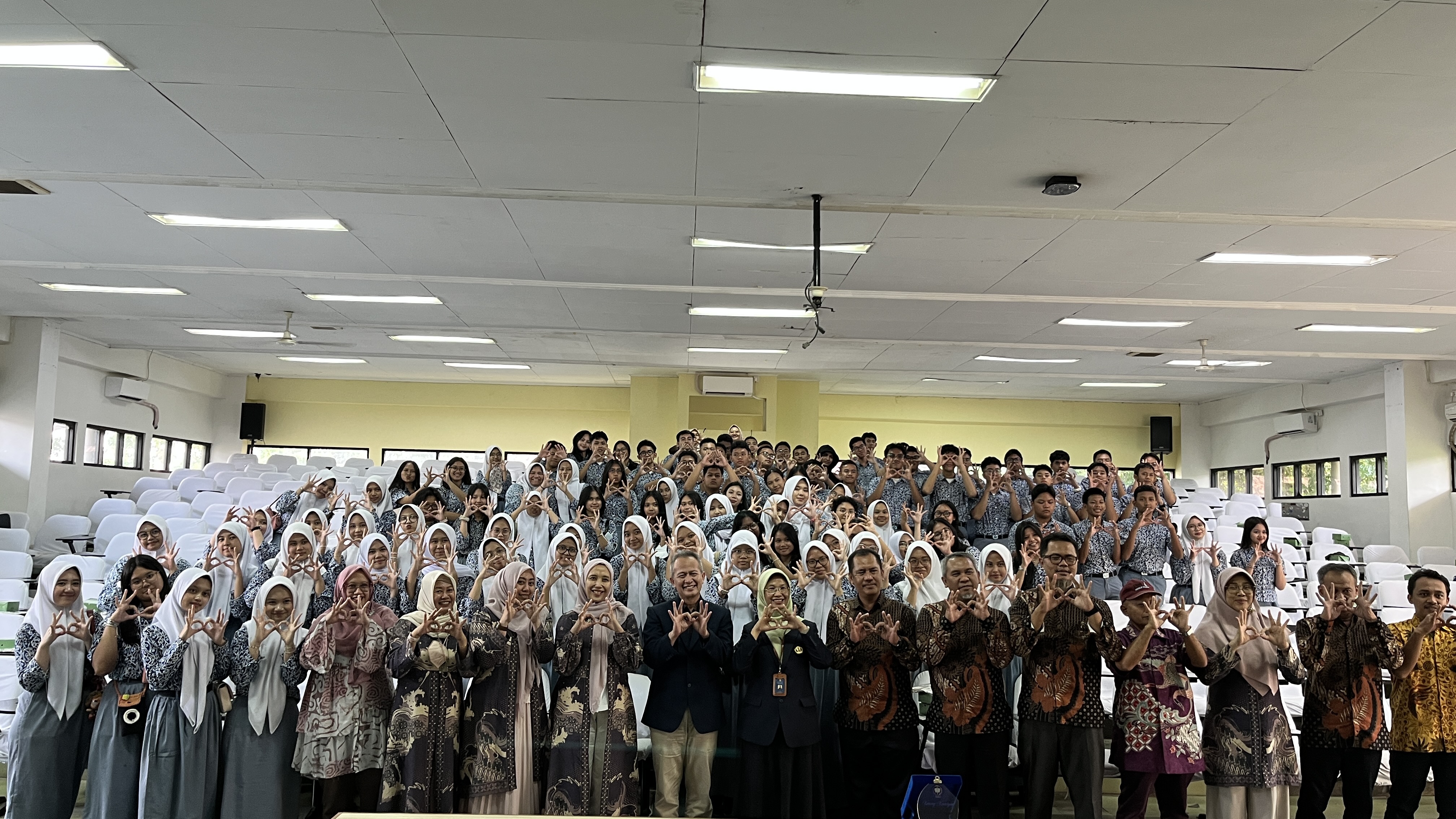 SMA 5 Bekasi