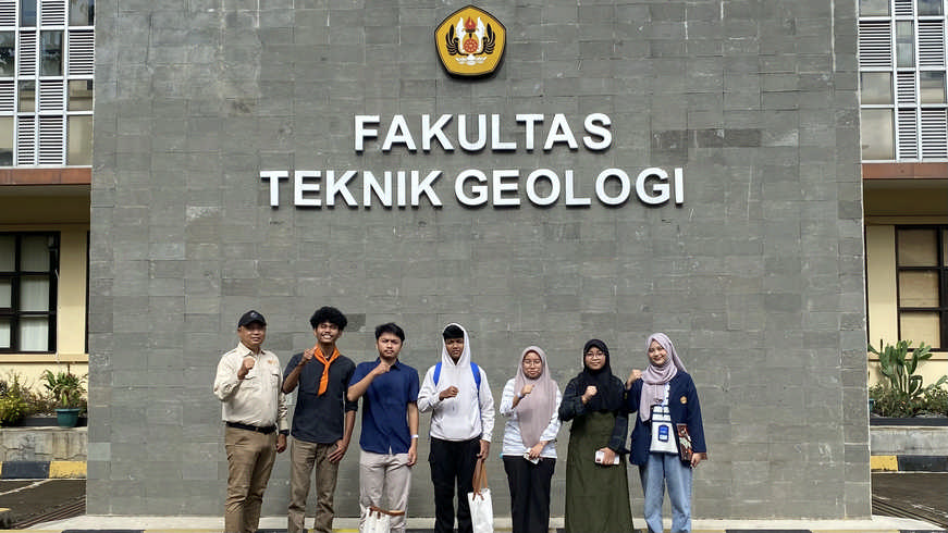 Fakultas Teknik Geologi